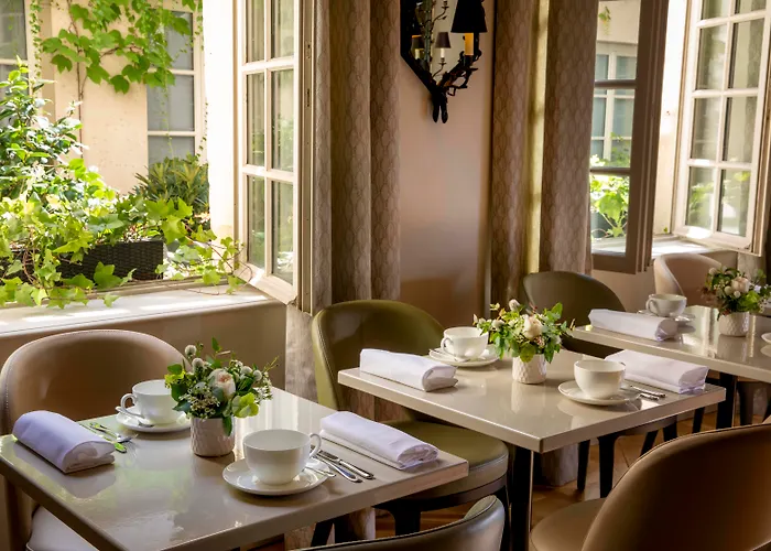 Hotel D'Aubusson Parijs